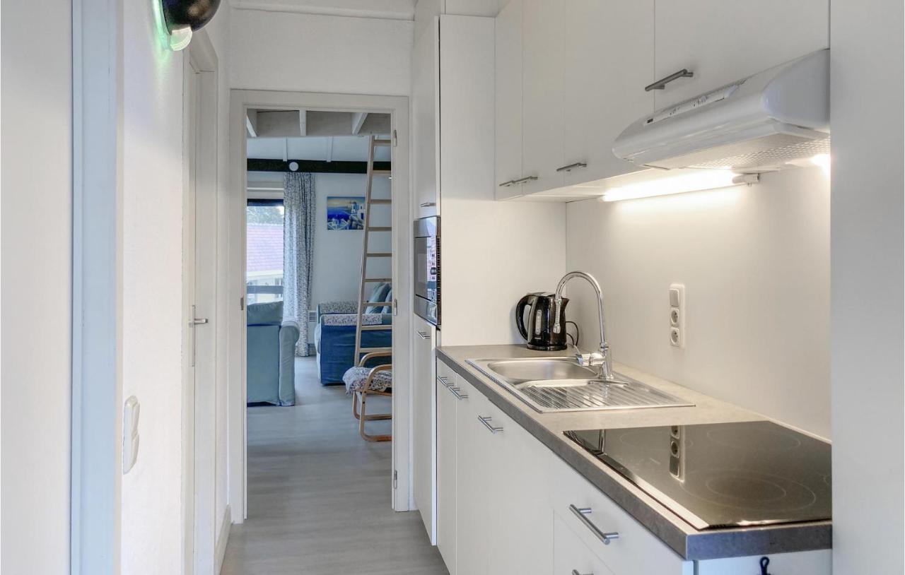 Gorgeous Apartment In Bredene With Kitchen 外观 照片